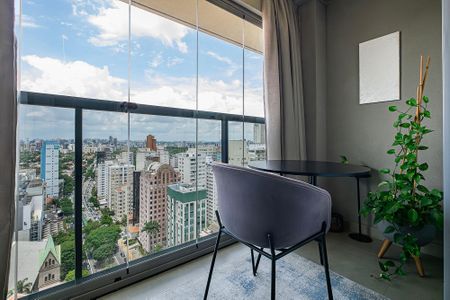 Studio - Varanda de kitnet/studio para alugar com 1 quarto, 21m² em Jardim Paulista, São Paulo