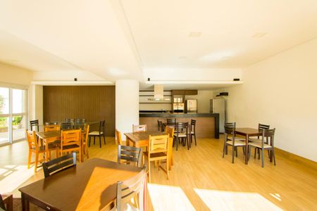 Apartamento à venda com 90m², 2 quartos e 2 vagasÁrea comum - Salão de festas