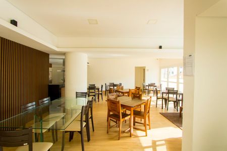 Apartamento à venda com 90m², 2 quartos e 2 vagasÁrea comum - Salão de festas