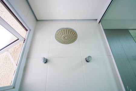 Apartamento à venda com 90m², 2 quartos e 2 vagasBanheiro social