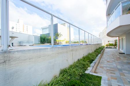Apartamento à venda com 90m², 2 quartos e 2 vagasÁrea comum - Piscina