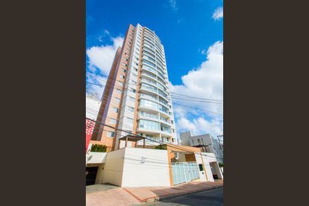 Apartamento à venda com 90m², 2 quartos e 2 vagasFachada