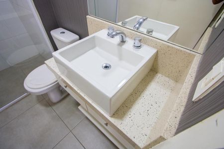 Apartamento à venda com 90m², 2 quartos e 2 vagasBanheiro social