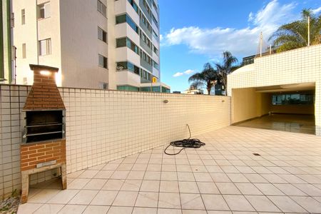Apartamento para alugar com 242m², 4 quartos e 3 vagasÁrea comum