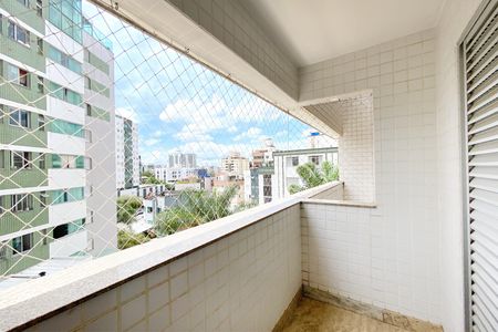 Apartamento para alugar com 242m², 4 quartos e 3 vagasVaranda do Quarto 1