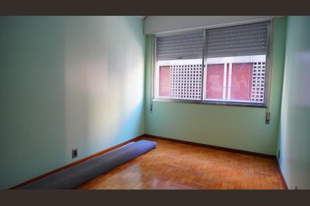 Sala  de apartamento para alugar com 2 quartos, 72m² em Centro Histórico, Porto Alegre
