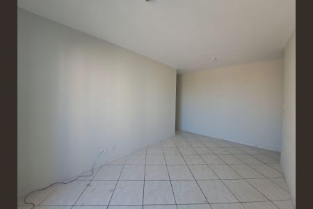 Sala de apartamento para alugar com 2 quartos, 60m² em Jardim Roberto, Osasco