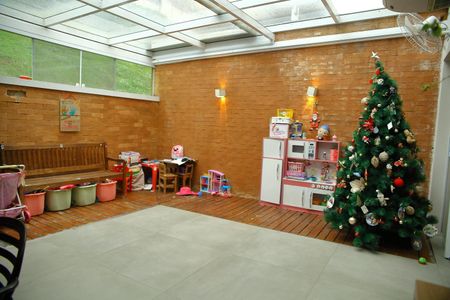 Casa de condomínio para alugar com 250m², 4 quartos e 4 vagasÁrea gourmet /Quintal 