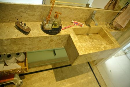 Casa de condomínio para alugar com 250m², 4 quartos e 4 vagasLavabo da Sala 