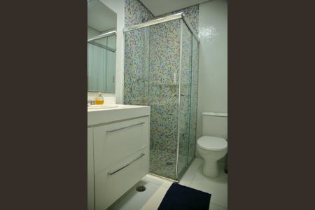 Casa de condomínio para alugar com 250m², 4 quartos e 4 vagasBanheiro Social 