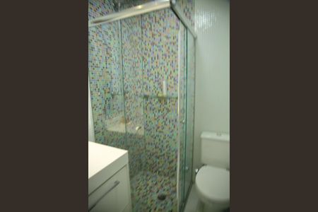 Casa de condomínio para alugar com 250m², 4 quartos e 4 vagasBanheiro Social 