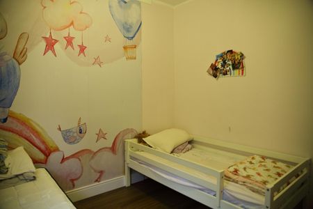 Casa de condomínio para alugar com 250m², 4 quartos e 4 vagasSuíte 2 