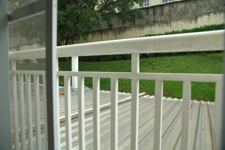 Casa de condomínio para alugar com 250m², 4 quartos e 4 vagasSuíte 1 Sacada 