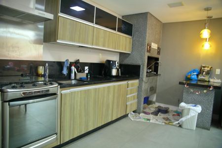 Casa de condomínio para alugar com 250m², 4 quartos e 4 vagasÁrea gourmet /Quintal 