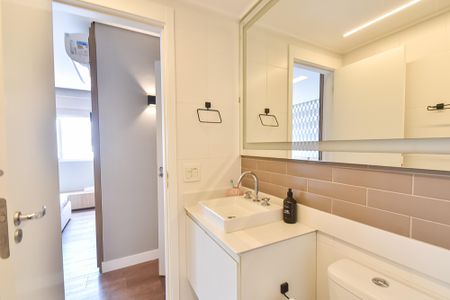 Apartamento à venda com 65m², 2 quartos e 1 vagaBanheiro da suíte