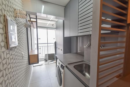 Apartamento à venda com 65m², 2 quartos e 1 vagaÁrea de serviço