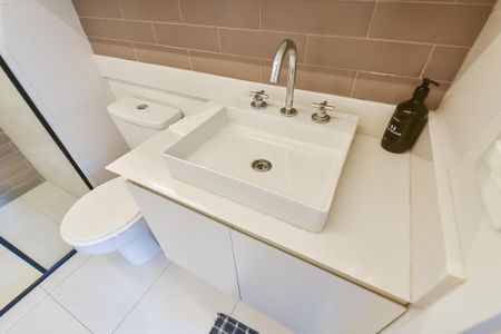 Apartamento à venda com 65m², 2 quartos e 1 vagaBanheiro