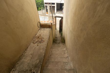 Casa para alugar com 45m², 1 quarto e sem vaga Casa para alugar com 45m², 1 quarto e sem vagaEntrada