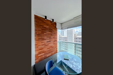 Varanda da Sala de kitnet/studio à venda com 2 quartos, 65m² em Liberdade, São Paulo