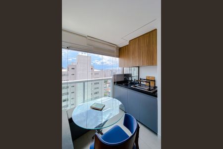 Varanda da Sala de kitnet/studio à venda com 2 quartos, 65m² em Liberdade, São Paulo