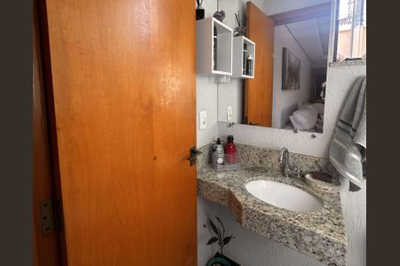 Casa à venda com 123m², 3 quartos e 2 vagas