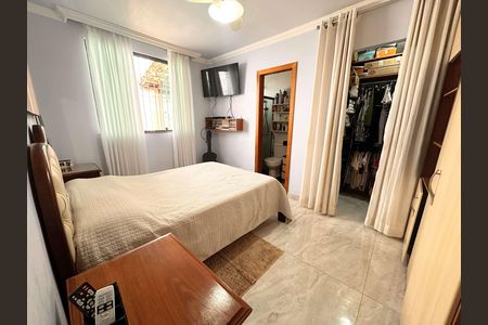 Casa à venda com 3 quartos, 123m² em Fernão Dias, Belo Horizonte