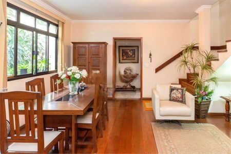 Casa à venda com 3 quartos, 193m² em Santo Amaro, São Paulo