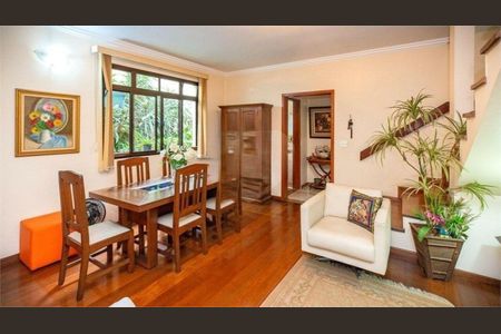 Casa à venda com 3 quartos, 193m² em Santo Amaro, São Paulo