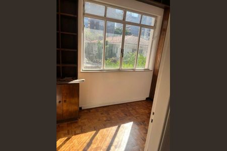 Casa à venda com 2 quartos, 400m² em Jardim Paulistano, São Paulo