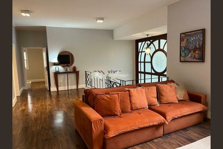 Casa à venda com 5 quartos, 800m² em Vila Progredior, São Paulo