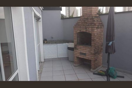 Casa à venda com 4 quartos, 325m² em Vila Bertioga, São Paulo