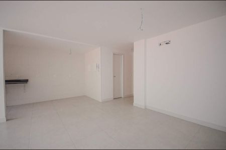 Apartamento à venda com 2 quartos, 77m² em Laranjeiras, Rio de Janeiro