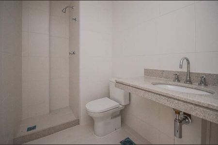 Apartamento à venda com 77m², 2 quartos e 1 vaga