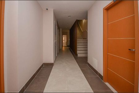 Apartamento à venda com 77m², 2 quartos e 1 vaga