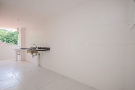 Apartamento à venda com 77m², 2 quartos e 1 vaga