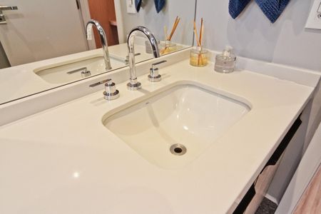 Apartamento à venda com 68m², 2 quartos e 1 vaga Apartamento à venda com 68m², 2 quartos e 1 vagaBanheiro da Suíte