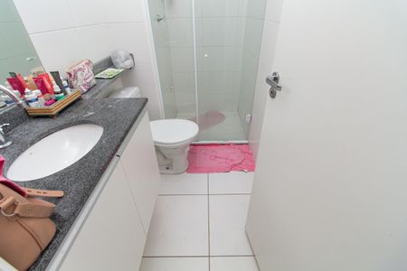 Banheiro de apartamento para alugar com 1 quarto, 35m² em Cambuci, São Paulo