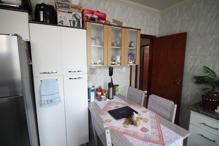 Apartamento à venda com 49m², 2 quartos e 1 vagaCozinha e Área de Serviço