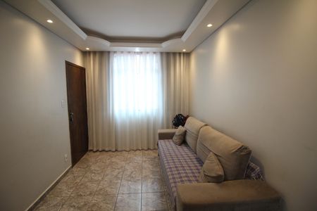 Sala de apartamento à venda com 2 quartos, 49m² em Santa Cruz Industrial, Contagem