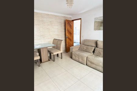 Sala de apartamento para alugar com 2 quartos, 50m² em Fazendinha, Curitiba