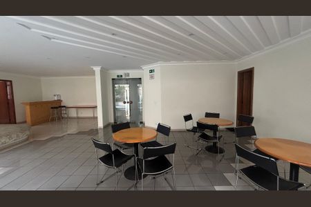 Apartamento para alugar com 57m², 1 quarto e 1 vaga Apartamento para alugar com 57m², 1 quarto e 1 vagaSalão de Festas