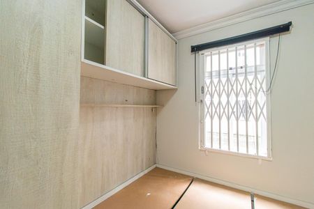 Quarto 1 de apartamento para alugar com 2 quartos, 50m² em Fazendinha, Curitiba