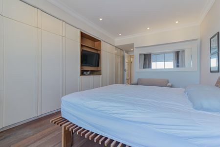 Apartamento à venda com 286m², 3 quartos e 1 vaga Apartamento à venda com 286m², 3 quartos e 1 vagaQuarto 1