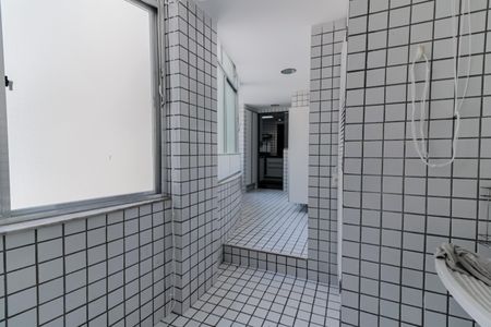 Apartamento à venda com 286m², 3 quartos e 1 vaga Apartamento à venda com 286m², 3 quartos e 1 vagaÁrea de Serviço