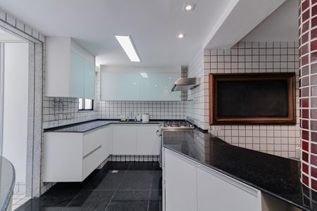 Apartamento à venda com 286m², 3 quartos e 1 vaga Apartamento à venda com 286m², 3 quartos e 1 vagaCozinha