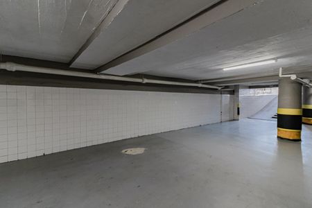 Apartamento à venda com 286m², 3 quartos e 1 vaga Apartamento à venda com 286m², 3 quartos e 1 vagaGaragem