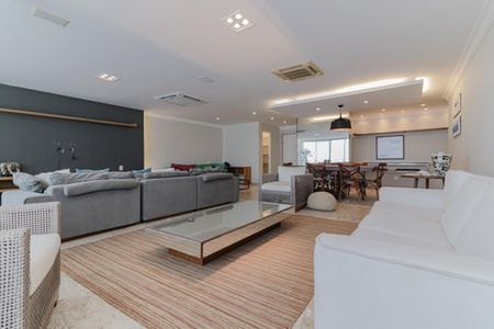 Apartamento à venda com 286m², 3 quartos e 1 vaga Apartamento à venda com 286m², 3 quartos e 1 vagaSala