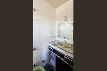 Apartamento para alugar com 127m², 3 quartos e 2 vagas Apartamento para alugar com 127m², 3 quartos e 2 vagasBanheiro da Suíte