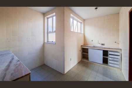 Apartamento para alugar com 127m², 3 quartos e 2 vagas Apartamento para alugar com 127m², 3 quartos e 2 vagasCozinha e Área de Serviço