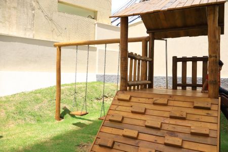 Apartamento para alugar com 47m², 1 quarto e 1 vaga Apartamento para alugar com 47m², 1 quarto e 1 vagaÁrea comum - Playground